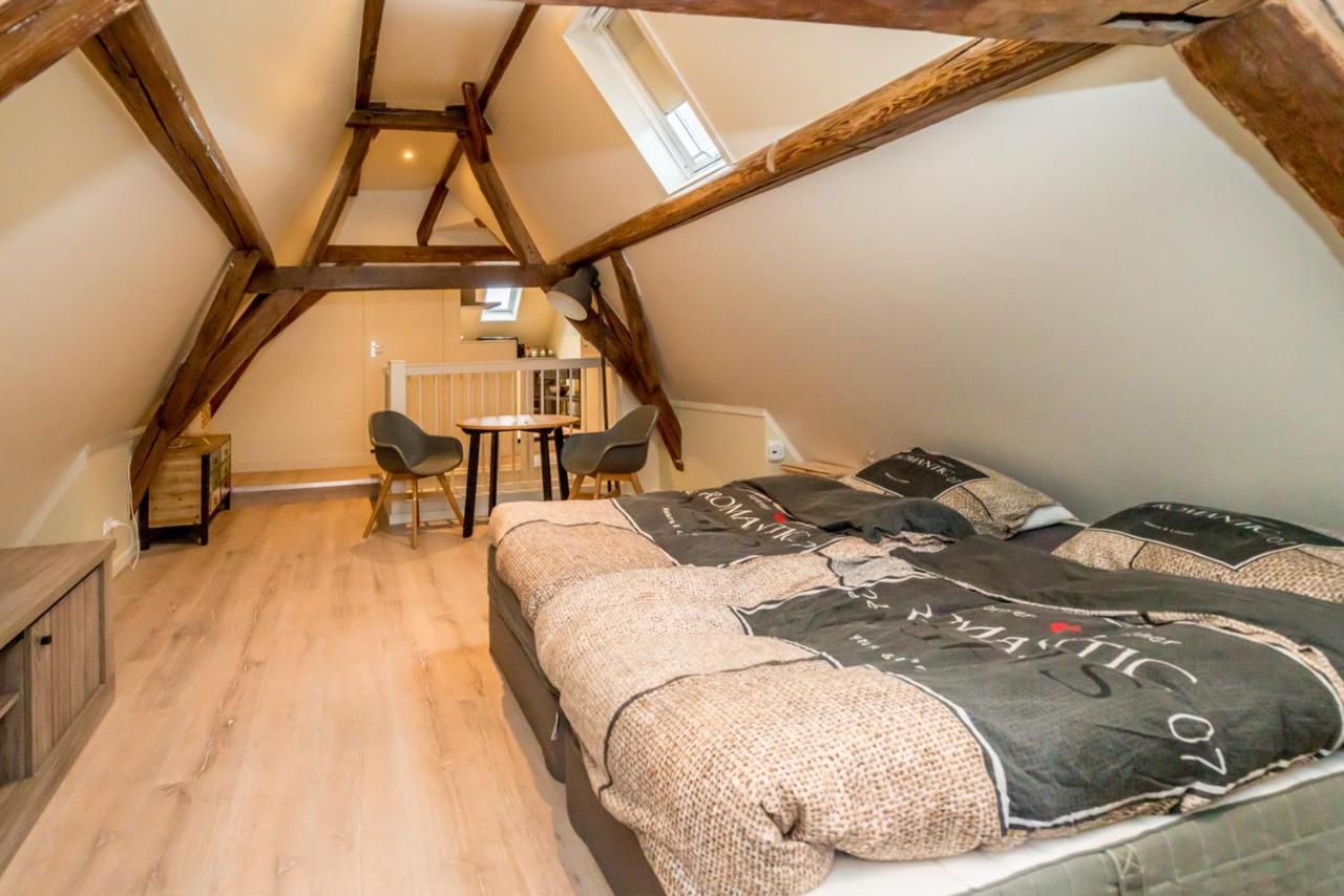 Apartamento Pakhuis De Venkel - Zolder Studio Zierikzee Exterior foto